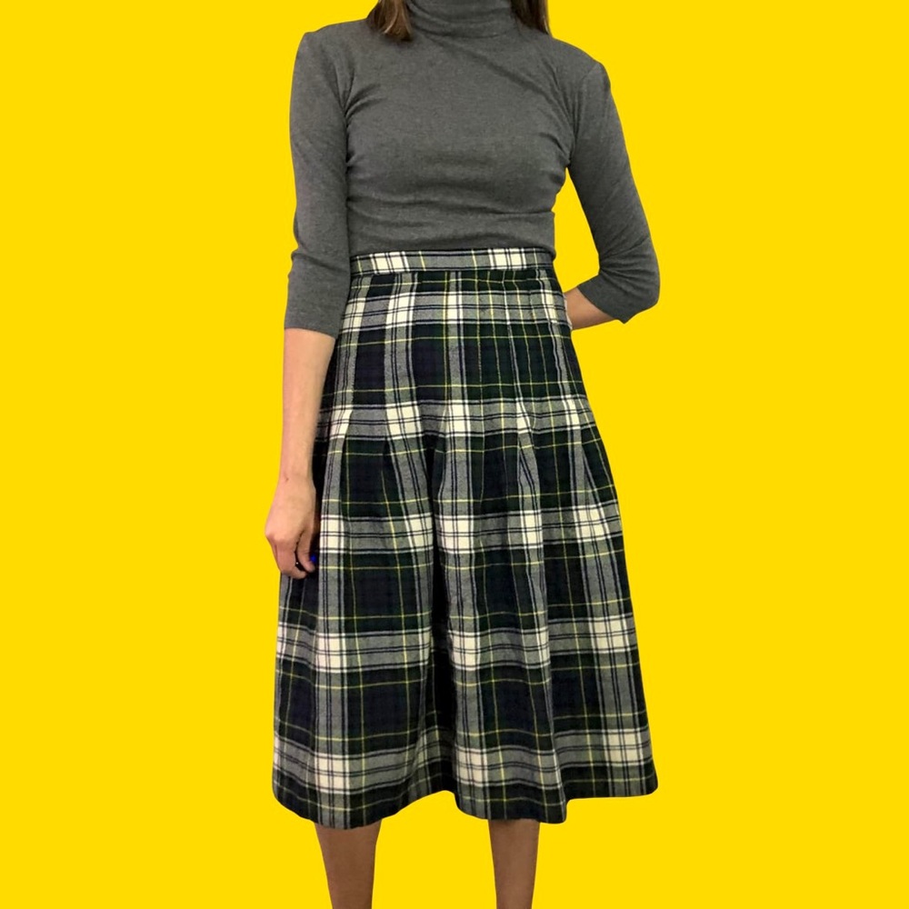 ‼️❗️SOLD❗️‼️Vintage plaid skirt